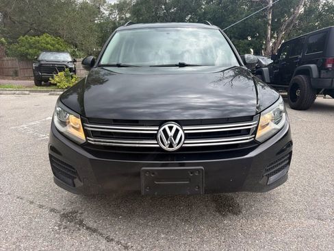 Used 2017 Volkswagen Tiguan S AWD/4WD image 4