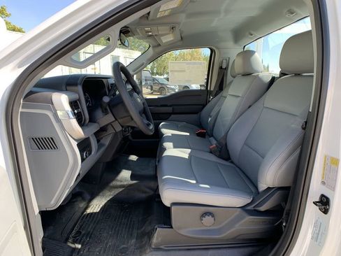 New 2026 Ford F250 XL w/ XL Chrome Package RWD image 21