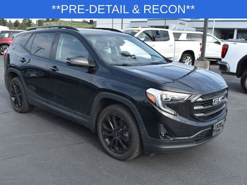 Used 2021 GMC Terrain SLT w/ Infotainment Package II image 6