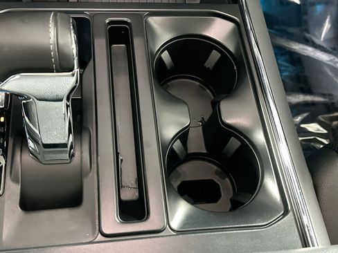 Used 2023 Ford F150 Lariat w/ Equipment Group 502A High image 30