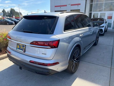 Used 2021 Audi Q7 3.0T Prestige w/ Prestige Package AWD/4WD image 4