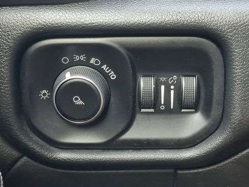 Used 2019 RAM 2500 Big Horn AWD/4WD image 63