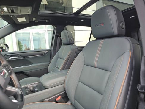 New 2026 GMC Acadia AT4 w/ Luxury Package image 25