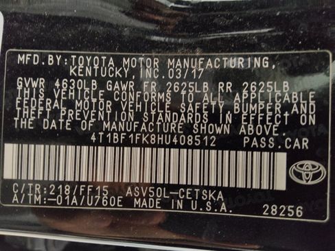 Used 2017 Toyota Camry SE w/ Moonroof Package FWD image 33