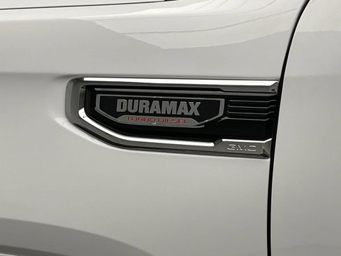 Used 2021 GMC Sierra 1500 SLT w/ SLT Premium Package AWD/4WD image 34