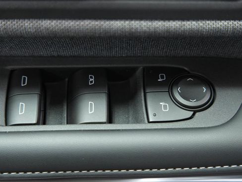 New 2026 GMC Sierra EV Elevation image 25