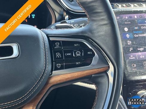 Certified 2022 Jeep Grand Cherokee Summit AWD/4WD image 35