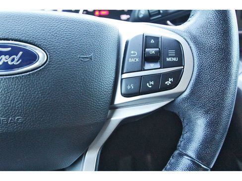 Certified 2022 Ford Explorer XLT w/ Equipment Group 202A image 20