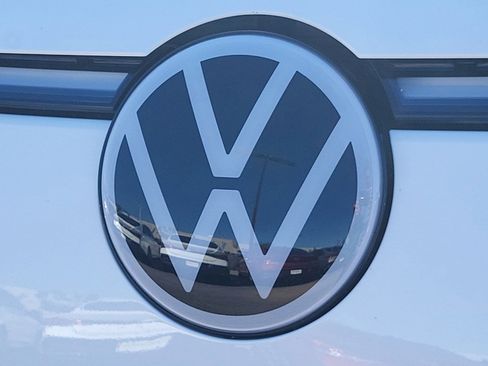 Used 2025 Volkswagen ID. Buzz 1st Edition image 24