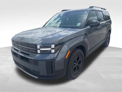 Used 2025 Hyundai Santa Fe XRT image 3