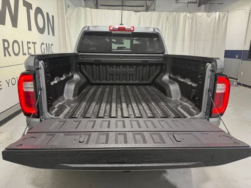 New 2026 GMC Canyon Elevation w/ Convenience Package RWD image 31