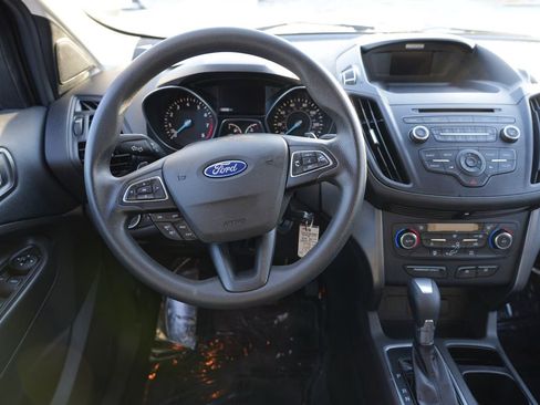 Used 2017 Ford Escape SE image 20