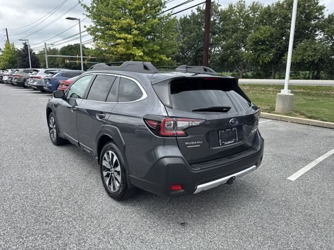 Certified 2025 Subaru Outback Limited AWD/4WD image 30