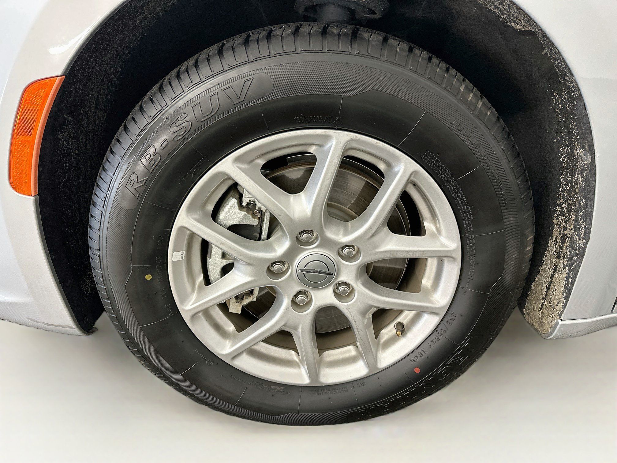 Used 2024 Chrysler Pacifica Touring-L FWD image 36