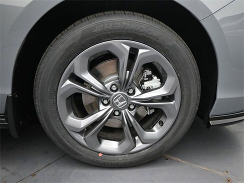 New 2025 Honda Accord EX-L image 28