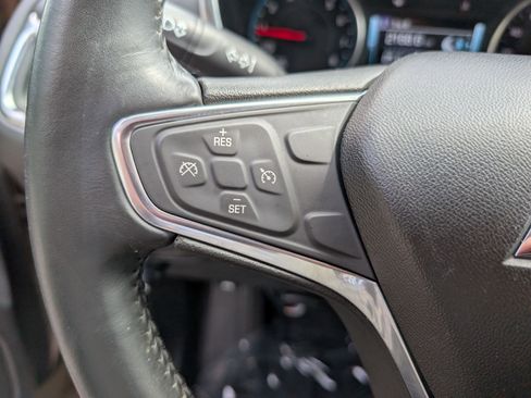 Used 2018 Chevrolet Equinox LT w/ Sun & Infotainment Package AWD/4WD image 16