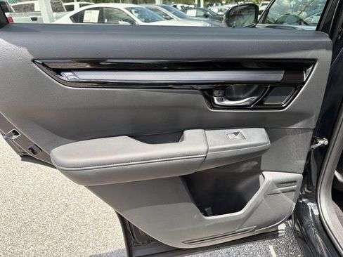 Used 2024 Honda CR-V EX-L image 13