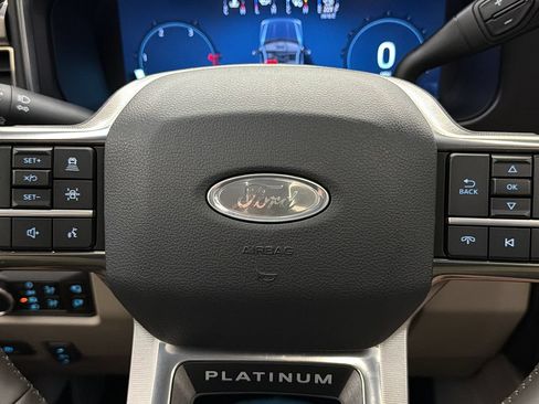 Used 2026 Ford F450 Platinum w/ Platinum Plus Package AWD/4WD image 29