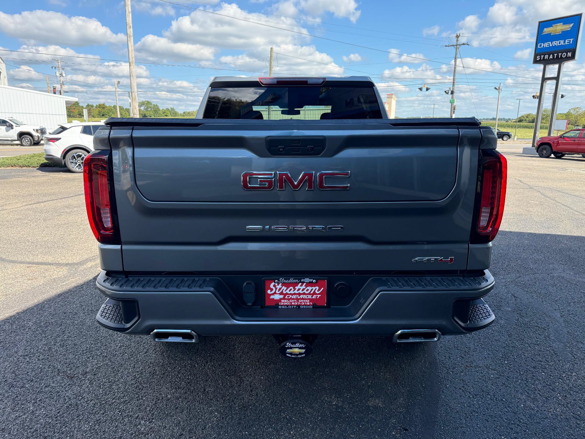 Used 2021 GMC Sierra 1500 AT4 AWD/4WD image 6
