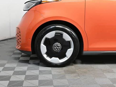 New 2025 Volkswagen ID. Buzz Pro S Plus image 35