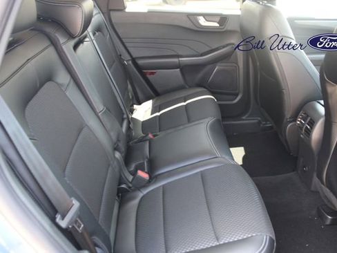New 2025 Ford Escape SE image 8