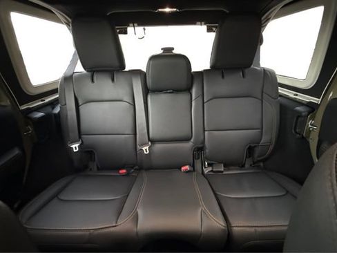 New 2025 Jeep Wrangler Unlimited Rubicon 392 image 15