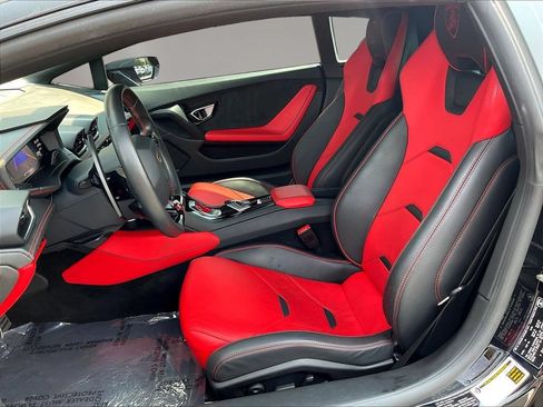 Used 2020 Lamborghini Huracan EVO AWD/4WD image 19