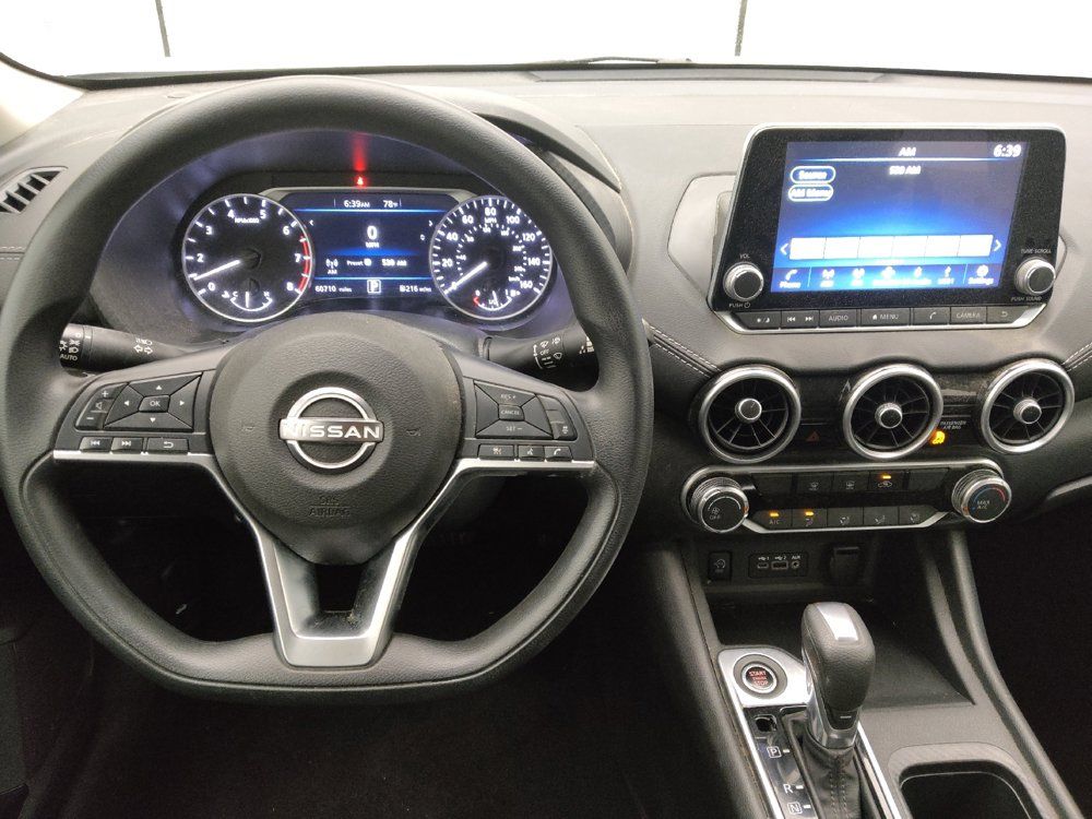 Used 2024 Nissan Sentra SV FWD image 22