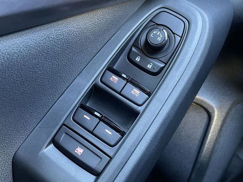 Certified 2025 Subaru Impreza 2.0i image 25