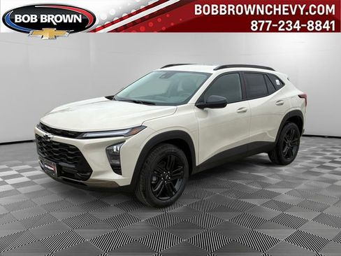 New 2026 Chevrolet Trax ACTIV w/ Driver Confidence Package FWD image 1