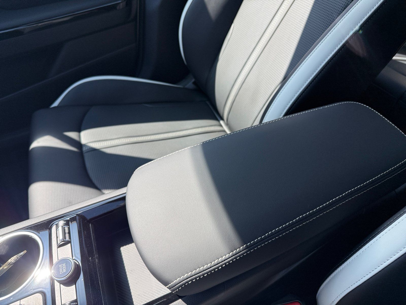 New 2026 Kia K5 GT-Line w/ GT-Line Premium Package FWD image 14