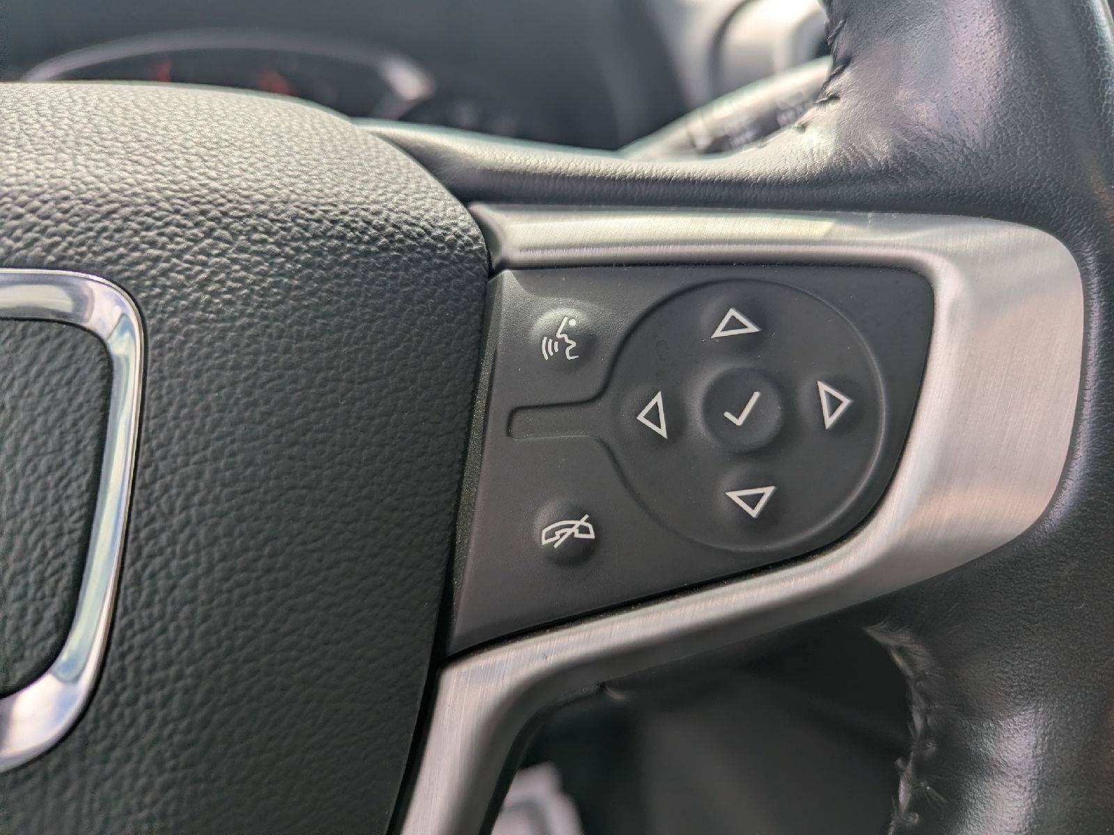 Used 2020 GMC Terrain SLT w/ Preferred Package AWD/4WD image 21