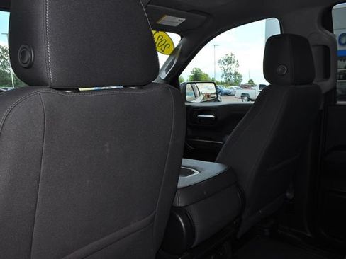 Used 2021 Chevrolet Silverado 1500 RST w/ Redline Edition AWD/4WD image 14