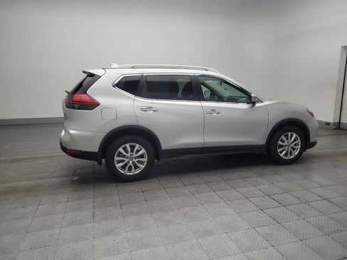 Used 2017 Nissan Rogue SV w/ SV Premium Package FWD image 10