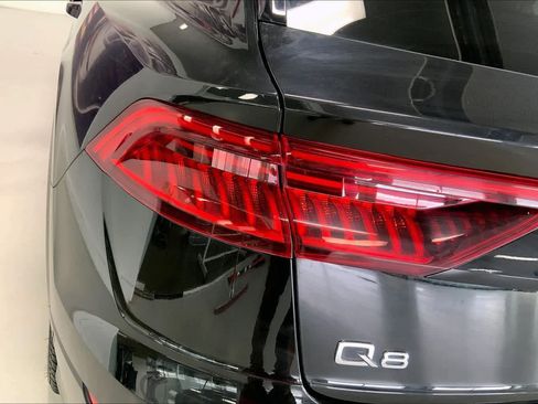 Used 2023 Audi Q8 Prestige image 27