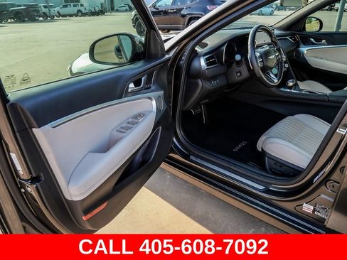 Used 2024 Genesis G70 3.3T Advanced RWD image 33