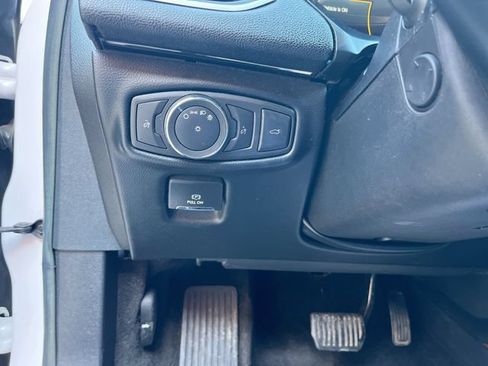 Used 2017 Lincoln MKZ Reserve FWD image 24