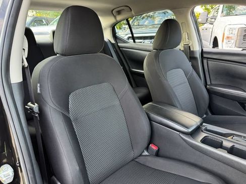 Used 2023 Nissan Sentra S FWD image 19