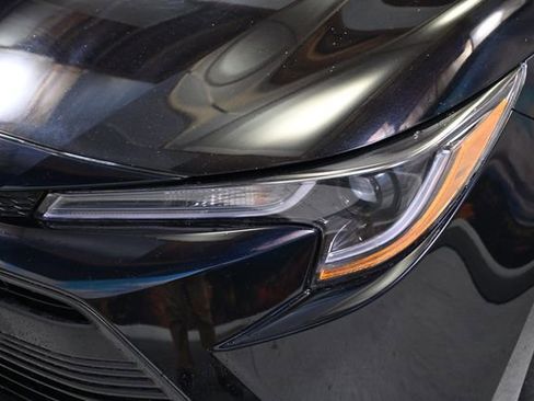 Used 2023 Toyota Corolla LE image 14