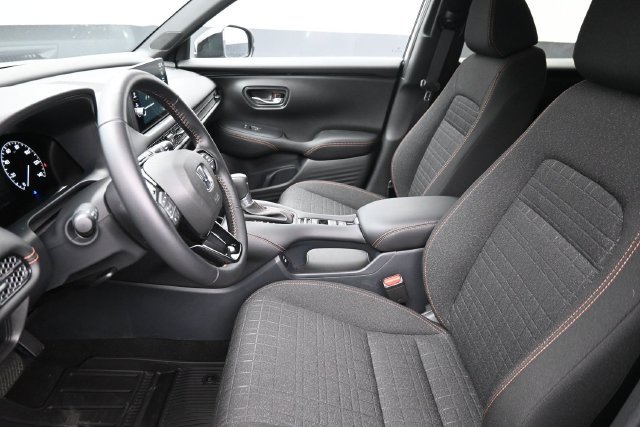 Used 2026 Honda HR-V Sport image 17
