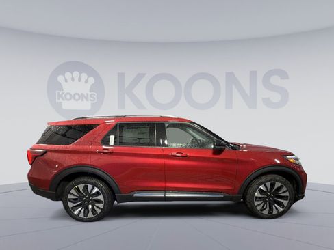 New 2026 Ford Explorer Platinum image 8