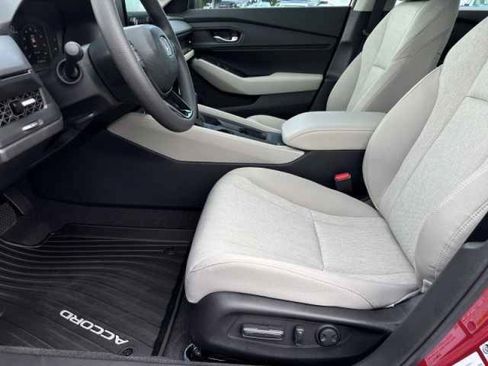 New 2025 Honda Accord SE image 23