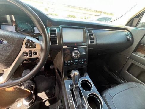Used 2014 Ford Flex Limited FWD image 11