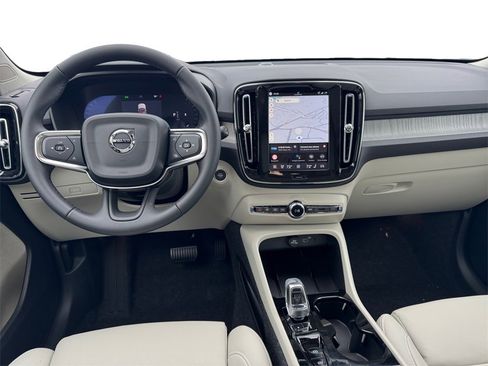 New 2026 Volvo XC40 B5 Plus w/ Protection Package Premier image 24