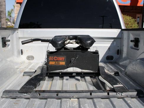 Used 2017 Ford F250 XLT w/ XLT Value Package AWD/4WD image 9
