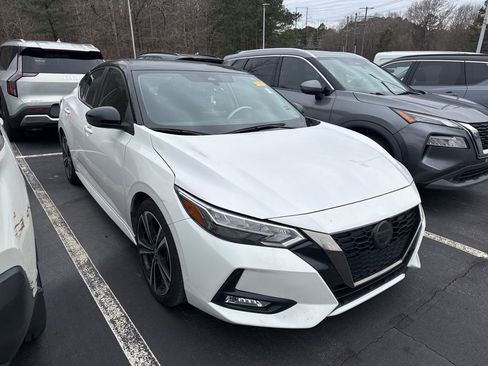 Used 2023 Nissan Sentra SR w/ Electronics Package image 1