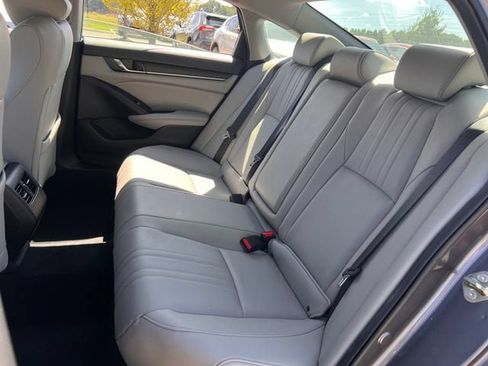 Used 2019 Honda Accord EX-L image 18