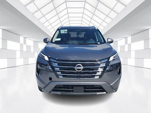 New 2025 Nissan Rogue SL w/ Tech Package FWD image 2