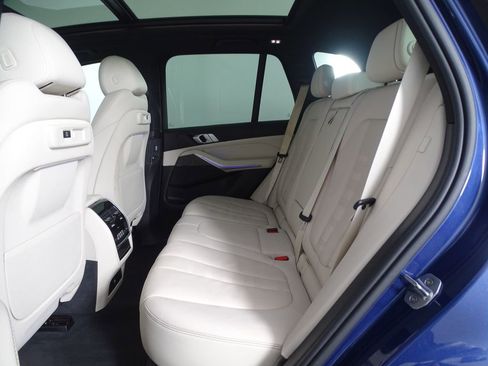 Used 2019 BMW X5 xDrive40i w/ Convenience Package image 14