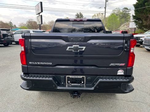 Used 2023 Chevrolet Silverado 1500 ZR2 w/ Technology Package image 5